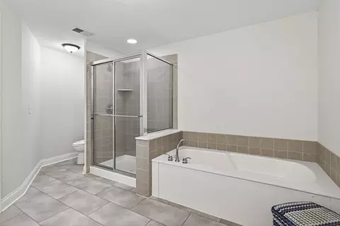 Bath - 13212 Danner Path, Rosemount, MN 55068 photo 7 of 7