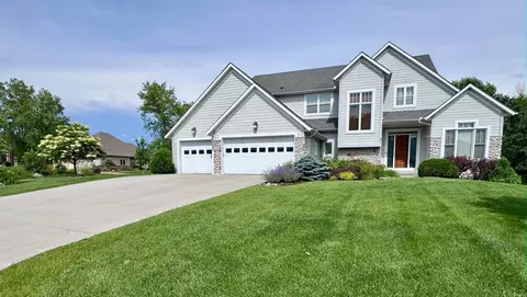 Exterior - 13212 Danner Path, Rosemount, MN 55068 photo 7 of 7