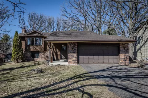 225 106th Ave NW, Coon Rapids, MN 55448