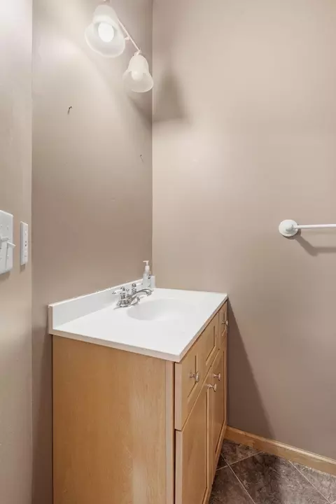 Bath - 8700 Grace Ln, Greenfield, MN 55357 photo 9 of 9