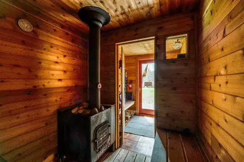 Entry Way - 20008 County 84, Akeley, MN 56433 photo 4 of 4