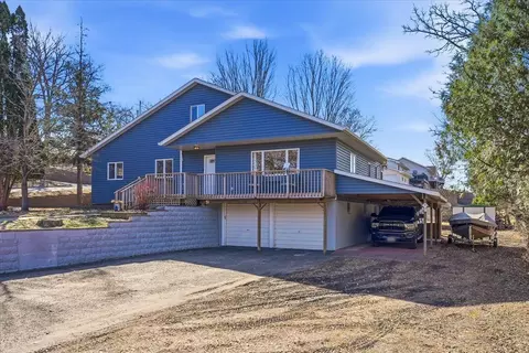 314 8th Ave, Osceola, WI 54020
