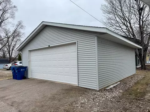 446 26th Ave N, Saint Cloud, MN 56303 photo 4
