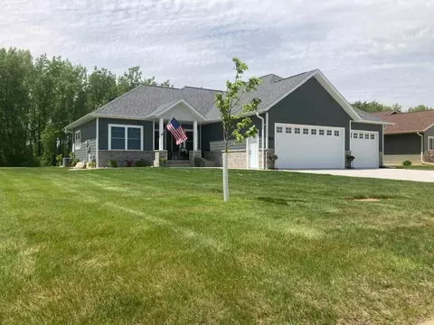 Exterior - 7 Rileys River Rd, Morris, MN 56267 photo 8 of 9
