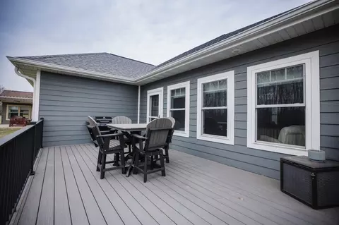 Exterior - 7 Rileys River Rd, Morris, MN 56267 photo 7 of 9