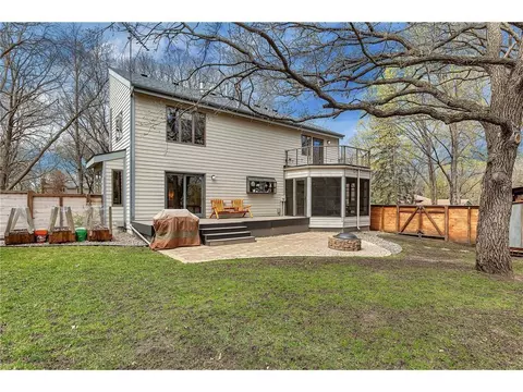 2022 Hillcrest Dr, Saint Cloud, MN 56303 photo 3