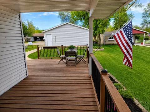 Exterior - 4018 N Eagle Rd, Willmar, MN 56201 photo 3 of 5