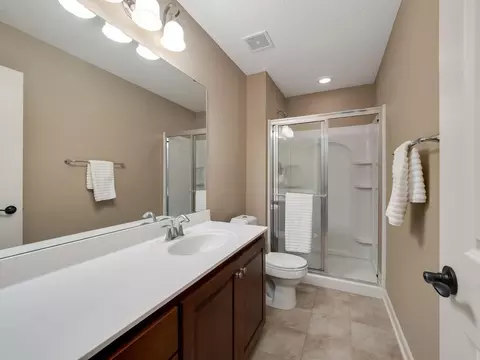 Bath - 6035 Quantico Ln N, Plymouth, MN 55446 photo 5 of 5