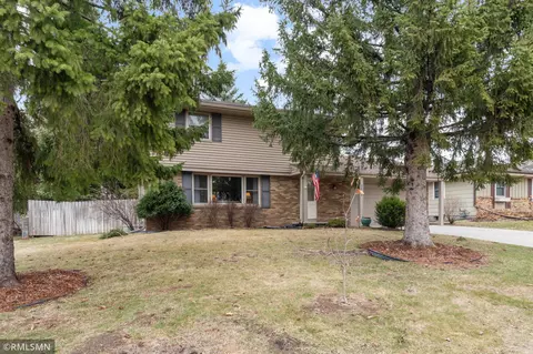 Exterior - 2245 Maple Ln E, Maplewood, MN 55109 photo 3 of 10