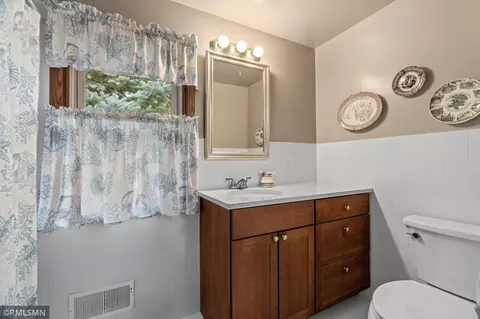 Bath - 2245 Maple Ln E, Maplewood, MN 55109 photo 2 of 3