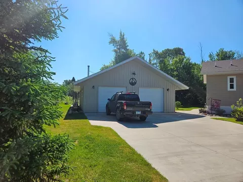 Exterior - 232 Scenic Estates Dr, Bigfork, MN 56628 photo 4 of 36