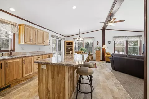 Kitchen - 232 Scenic Estates Dr, Bigfork, MN 56628 photo 5 of 6