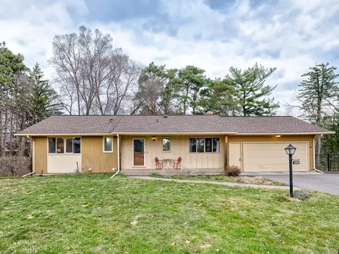 15930 5th Ave N, Plymouth, MN 55447