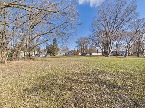 Exterior - 423 State St E, Grey Eagle, MN 56336 photo 6 of 8