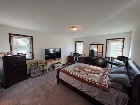 Bedroom - 1175 Front St, Staples, MN 56479 photo 2 of 3