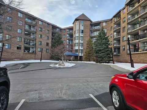 2601 Kenzie Ter #519, Minneapolis, MN 55418