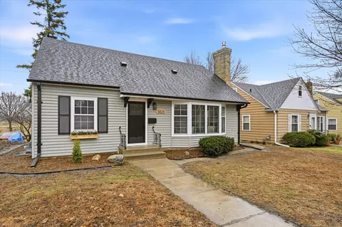 5829 12th Ave S, Minneapolis, MN 55417