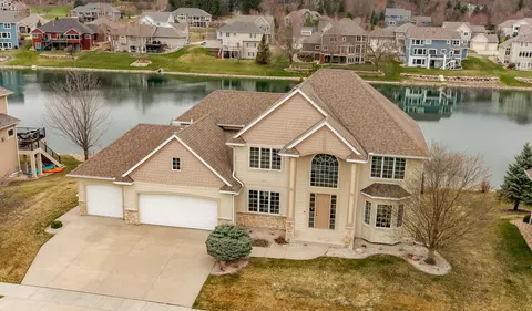 4066 Autumn Lake Ct SW, Rochester, MN 55902