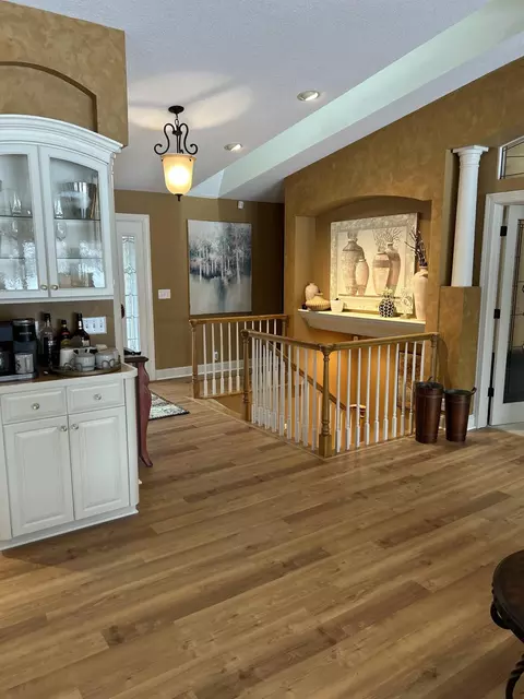 Entry Way - 503 Brook Ln, Saint Cloud, MN 56301 photo 3 of 3