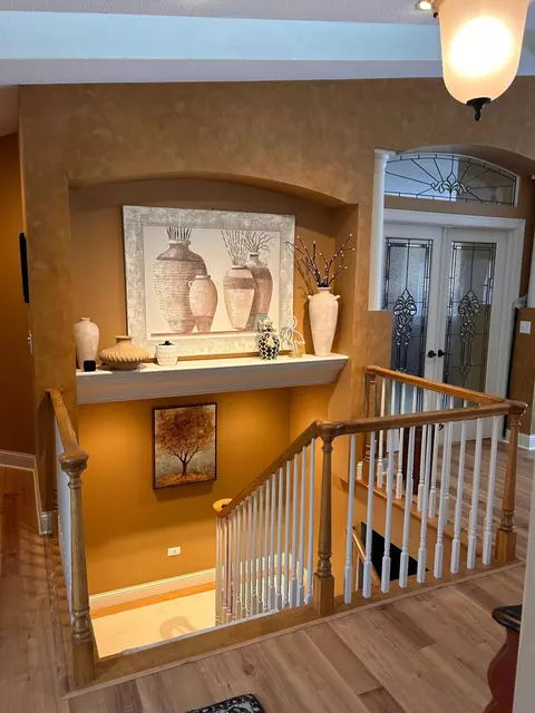 Entry Way - 503 Brook Ln, Saint Cloud, MN 56301 photo 2 of 3