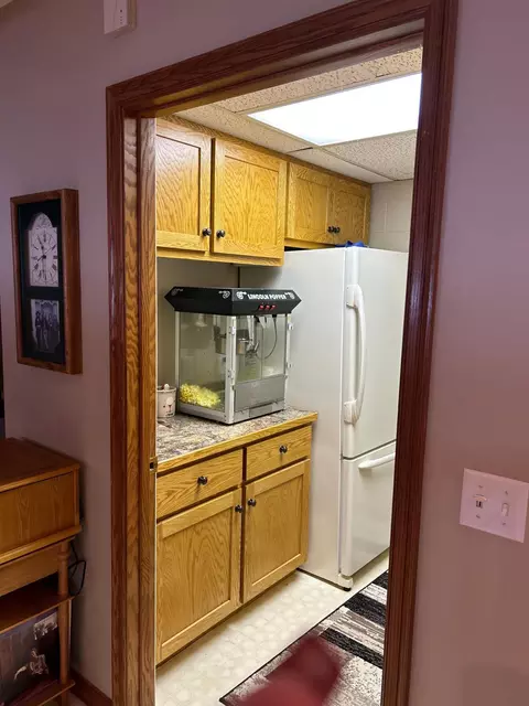 Kitchen - 503 Brook Ln, Saint Cloud, MN 56301 photo 8 of 8