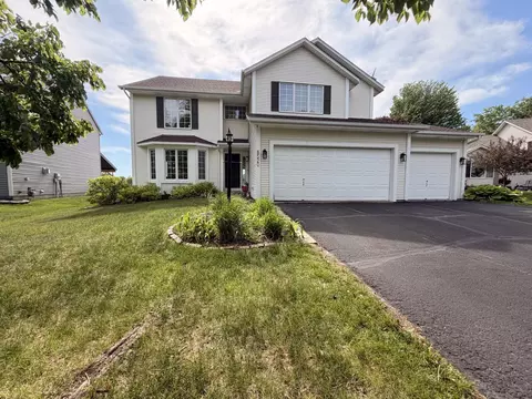 8520 Jorgensen Ave S, Cottage Grove, MN 55016