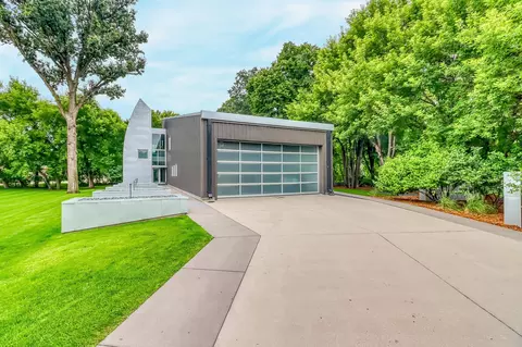 131 49th Ave E, West Fargo, ND 58078