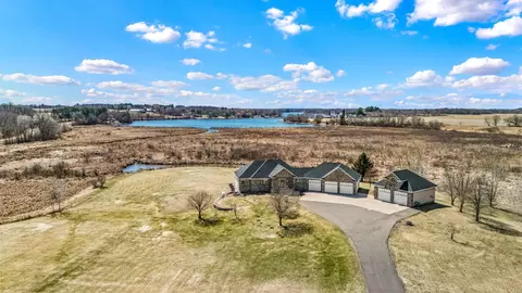 44154 Skogman Lake Rd, Cambridge, MN 55008