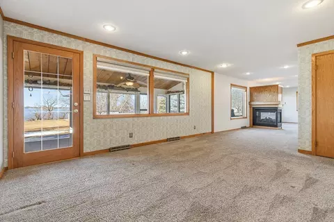 Living - 509 Cottage Ave, Hendricks, MN 56136 photo 2 of 14