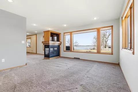Living - 509 Cottage Ave, Hendricks, MN 56136 photo 6 of 14