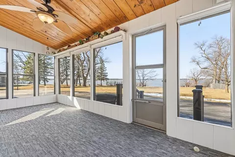 Exterior - 509 Cottage Ave, Hendricks, MN 56136 photo 5 of 6