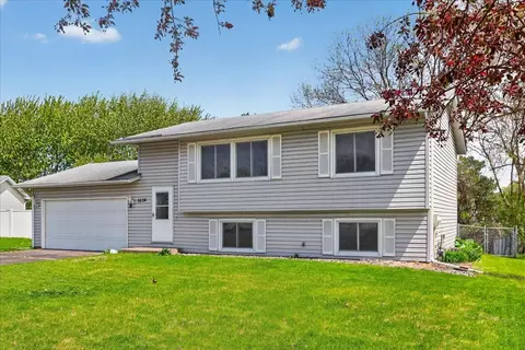 1624 84th Ct N, Brooklyn Park, MN 55444