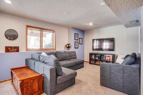 Living - 4222 Yorktown Dr, Eagan, MN 55123 photo 5 of 6