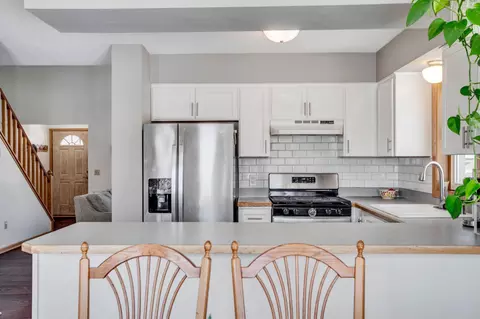 Kitchen - 4222 Yorktown Dr, Eagan, MN 55123 photo 3 of 3
