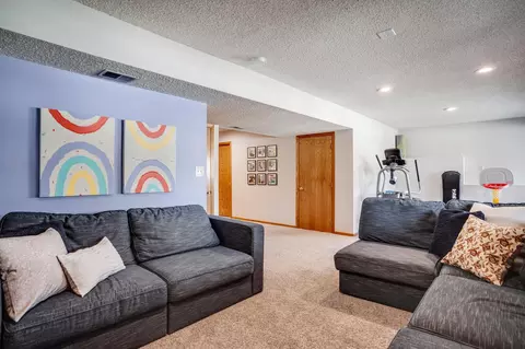 Living - 4222 Yorktown Dr, Eagan, MN 55123 photo 6 of 6