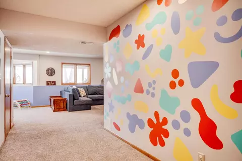 Entry Way - 4222 Yorktown Dr, Eagan, MN 55123 photo 7 of 9