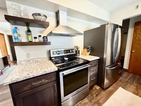 Kitchen - 475 E Csah 10, Vesta, MN 56292 photo 5 of 9