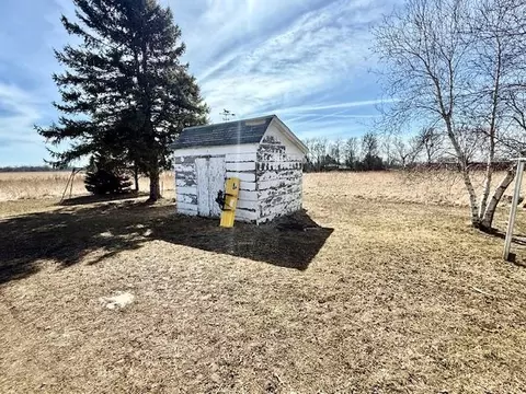 Exterior - 475 E Csah 10, Vesta, MN 56292 photo 3 of 6