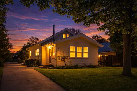 3452 Livingston Ave, Wayzata, MN 55391