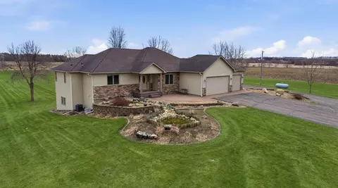 23744 Fairgreen Ave, Farmington, MN 55024