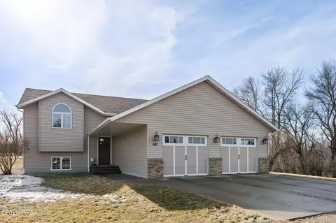 682 150th Ave NE, Mayville, ND 58257