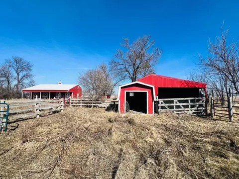 Exterior - 6392 Us Highway 75, Wheaton, MN 56296 photo 2 of 4