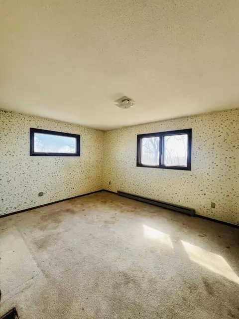 Bedroom - 6392 Us Highway 75, Wheaton, MN 56296 photo 1 of 2