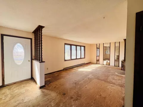 Living - 6392 Us Highway 75, Wheaton, MN 56296 photo 1 of 4