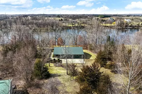 9401 127th St SE, Clear Lake, MN 55319