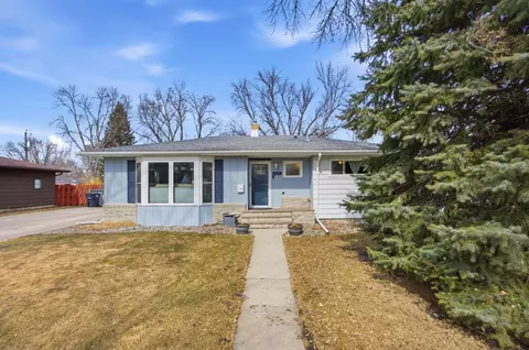 105 24th Ave N, Fargo, ND 58102