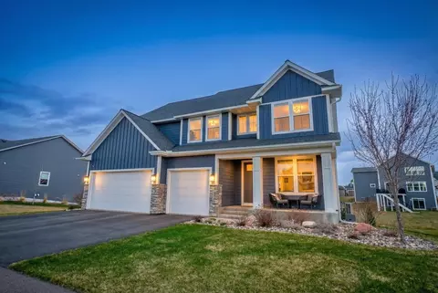 10668 39th St N, Lake Elmo, MN 55042