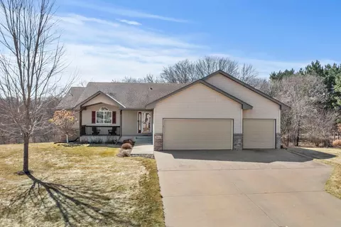 3642 Maple Dr S, Cambridge, MN 55008