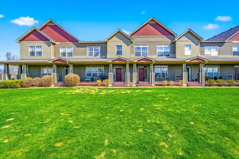 24565 Superior Dr, Rogers, MN 55374