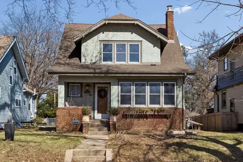 1141 Hyacinth Ave E, Saint Paul, MN 55106